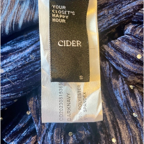 CIDER mini velvet dress with silver sparkles - Picture 4 of 4